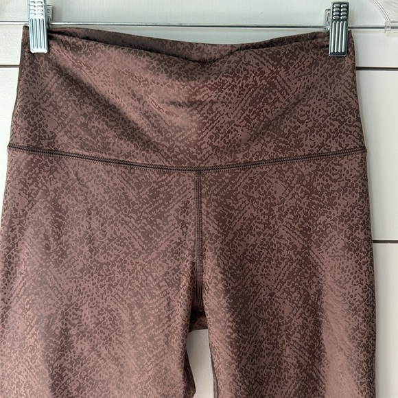 Aerie Brown Leggings with Tapered Design Sz M - Picture 2 of 9